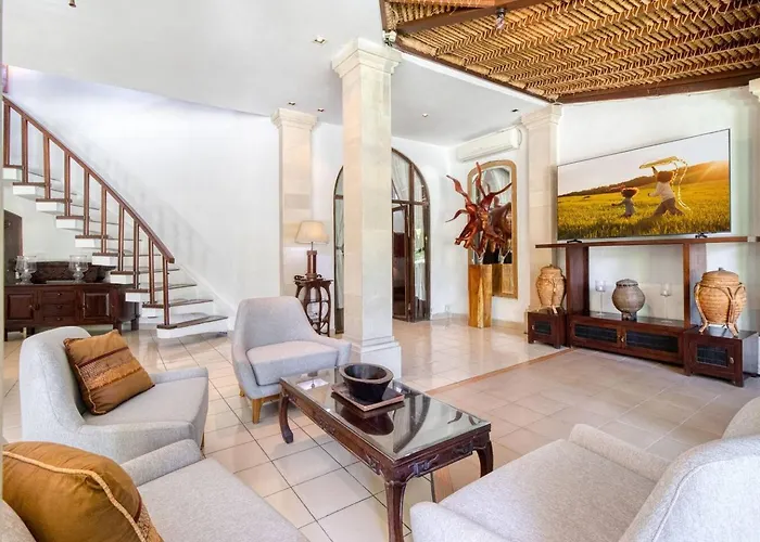 3br Oasis, Sleeps 6, Walk To Restbars *