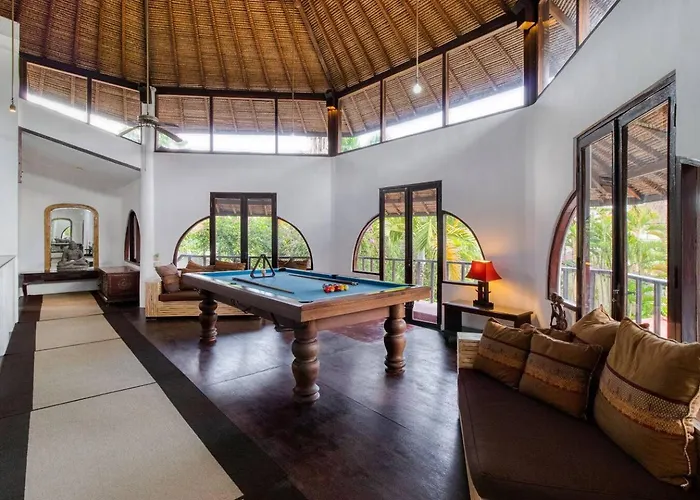 Villa 3br Oasis, Sleeps 6, Walk To Restbars