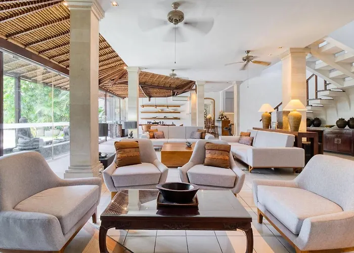 3br Oasis, Sleeps 6, Walk To Restbars